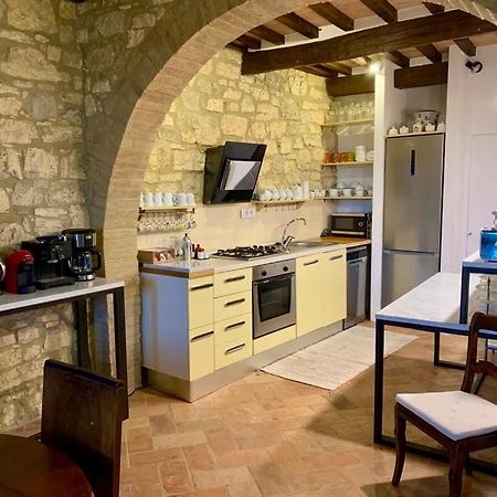 Le Antiche Mura Semproniano Екстериор снимка