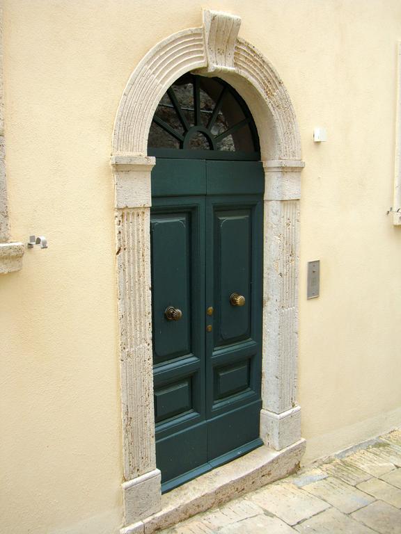 Le Antiche Mura Semproniano Екстериор снимка