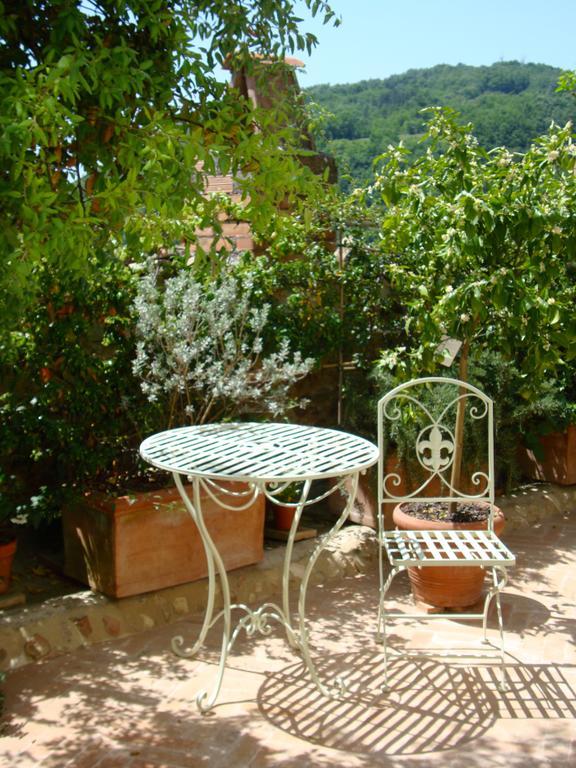 Le Antiche Mura Semproniano Екстериор снимка
